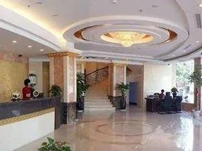 Golden Sunshine Hotel - Image 3