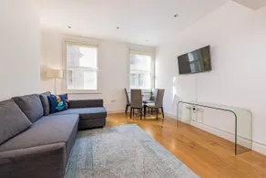 LCS Oxford Street Apartments - Image 3