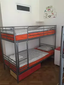 1Bed4U 2Hostel - Image 4