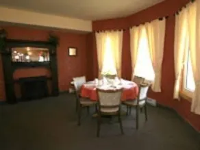Yellow Seabird B&B Inn - Image 2