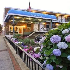 Saratoga Downtowner - Image 3