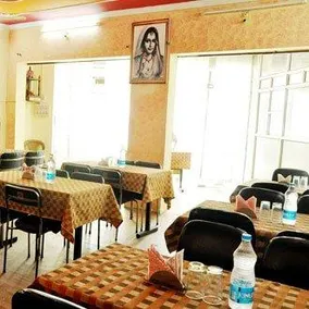 Hotel Anuradha Palace - Image 3