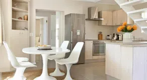 Almondbury Cottage - Image 2