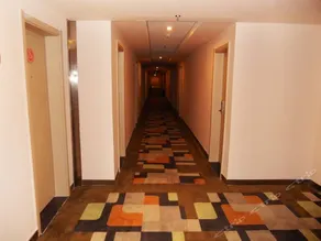 YONGSHENG MODERN CHAIN HOTEL JINGDEZHEN - Image 4