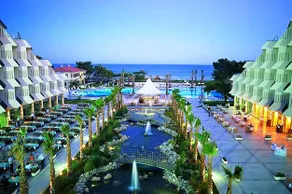 Queen's Park Resort - Image 4