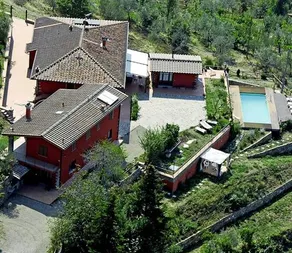 La Maison Rouge - Image 2