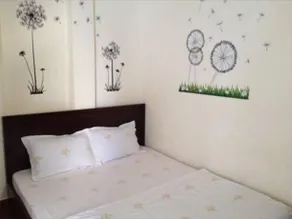 Queen Hotel - Image 5