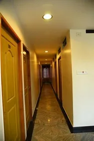Hotel Imperial Deluxe Lodge - Image 5