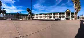Safford Inn & Suites - Image 5