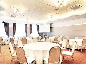 Cherry Park Hotel - Image 5