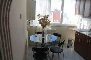 Pera Apartmenthotel - Image 2