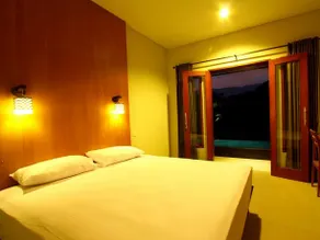 315 Residence - Image 3