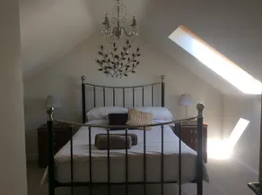 Carpenters Lodge - Image 4