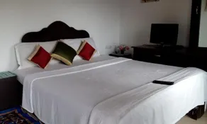 Hotel Sky Land Holidays - Image 1