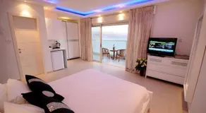Coral Beach Pearl Guest House - Image 4