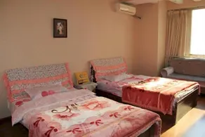Happy Night Daily Rent Apartment - Image 5