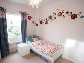 Veeve Herrick Road House - Image 1