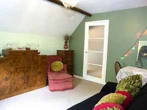 Penny Farthings Cottage - Image 3