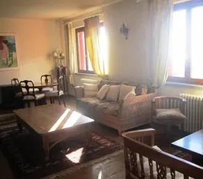 La Maison Rouge - Image 4