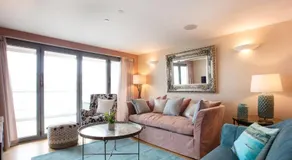 Lucy's Beach House - Image 3