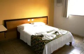 Flip Palace Hotel - Image 5