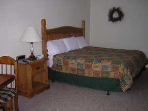 Oak Haven Lodge - Image 2