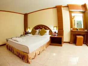Baankuer Place and Spa - Image 4