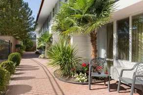 Victoria Airport/Sidney Travelodge - Image 5