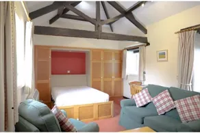 Hope Barton Barns - Image 2