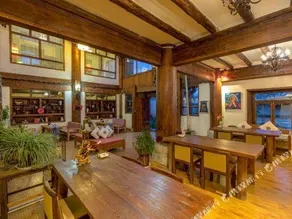 Shangri-La E-outfitting Hostel - Image 2