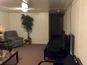Ritz Motel & Lodging - Image 3
