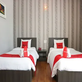 RedDoorz near HIECC Tan Binh - Image 3