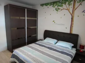 758 Residence - Image 4