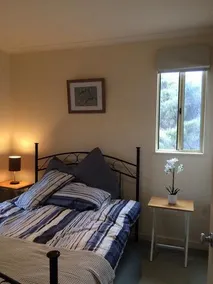 Shipping Cove Beach House - Image 5