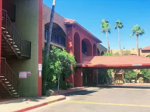 A VICTORY INN & SUITES - NORTH PHOENIX - Image 2