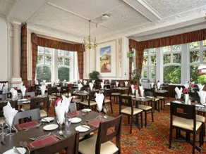 Country Living Hotel St George Harrogate - Image 2