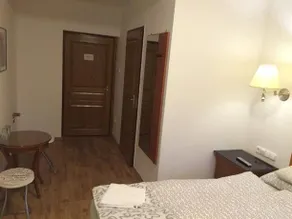 Kiskunlachaza Apartmanhaz - Image 3