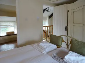 Mays Cottage - Image 3