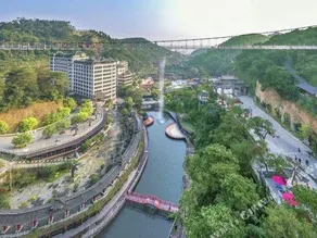 Longmen Shuidu Yangxin Valley Hot Spring Hotel - Image 5