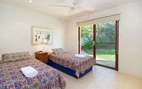 14 Ravenwood Drive - Image 2