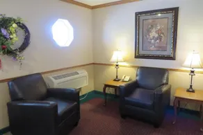 Fullerton Inn - Image 3