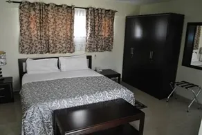 City Escape Hotel Prampram - Image 4