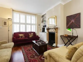 Veeve 2 Bed 2 Bath Thorpebank Road Shepherds Bush - Image 5