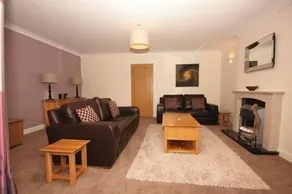 Lakeview Holiday Cottages - Image 3