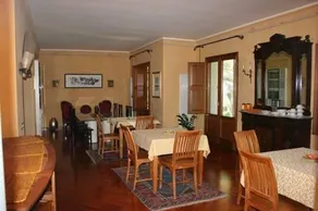Villa Lisa Bed and Breakfast - Image 4