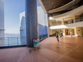 Shili Holiday Hotel - Image 5