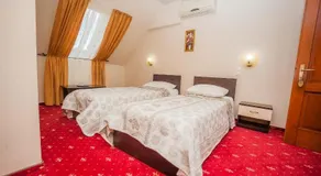 Pensiunea Romance - Image 1