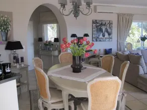 La Maison Jaune - Image 3