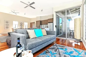 RiverSea Goolwa Beachhouse - WiFi - Pet-Friendly - Image 2