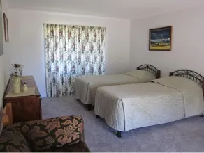 Glenmore Springs Accommodation - Image 3
